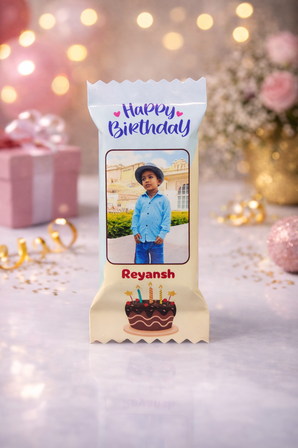 Personalized Birthday KitKat Chocolate (12.1g) – Photo, Name & Message Printed